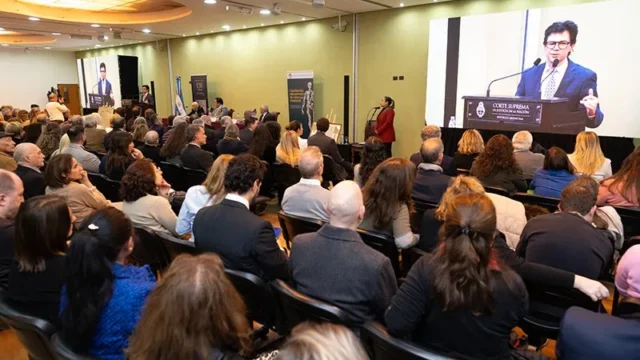 El Cuerpo Médico Forense celebró 130 años al servicio de la Justicia argentina. Imagen destacada sobre Cuerpo Médico Forense. publicada en DF Urgente
