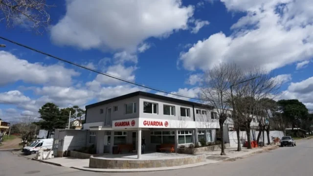 Investigan la muerte de una niña en Villa Gesell y protegen a su hermano. Imagen destacada sobre muerte de una niña en Villa Gesell. publicada en DF Urgente