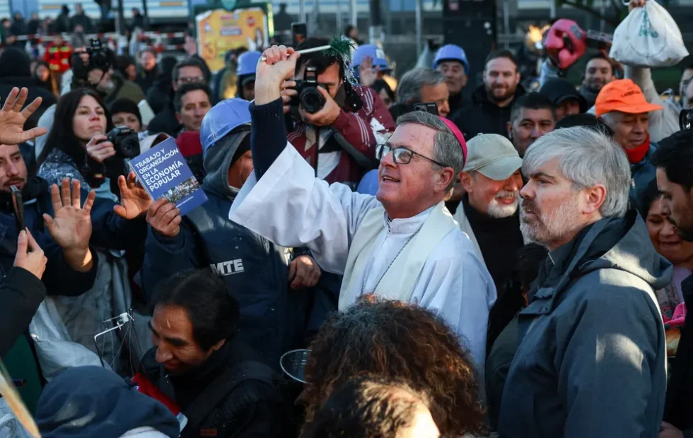 San Cayetano: derechos, organización y controles durante la celebración. Fotografía editorial relacionada con celebración de San Cayetano. publicada en DF Urgente