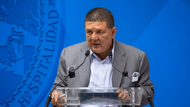 César Jáuregui seguirá en libertad durante su proceso penal en Chihuahua. Fotografía editorial relacionada con proceso penal de César Jáuregui. publicada en DF Urgente