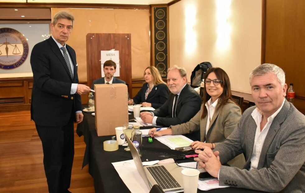 La lista Bordó ganó la elección judicial para el Consejo de la Magistratura. Fotografía editorial relacionada con elección judicial Consejo Magistratura. publicada en DF Urgente