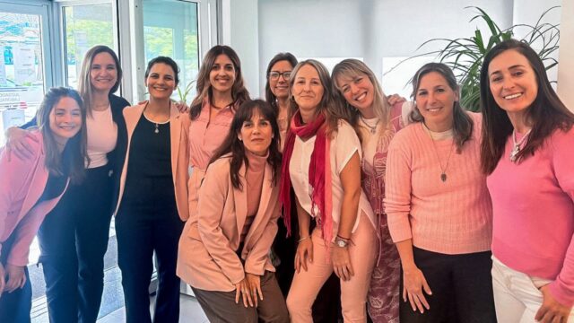 Los Juzgados Laborales de Puerto Madryn participaron del Octubre Rosa. Imagen destacada sobre Juzgados Laborales de Puerto Madryn. publicada en DF Urgente