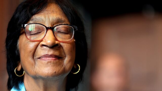 Navanethem Pillay recibió el Nobel de la Paz por defender el derecho internacional. Fotografía editorial relacionada con Premio Nobel de la Paz a Pillay. publicada en DF Urgente