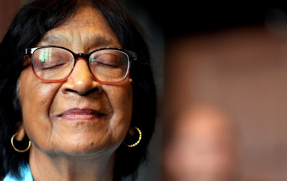 Navanethem Pillay recibió el Nobel de la Paz por defender el derecho internacional. Fotografía editorial relacionada con Premio Nobel de la Paz a Pillay. publicada en DF Urgente
