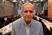 Palazzo cuestionó el salario mínimo y pidió explicar su monto. Fotografía editorial relacionada con salario mínimo argentino. publicada en DF Urgente