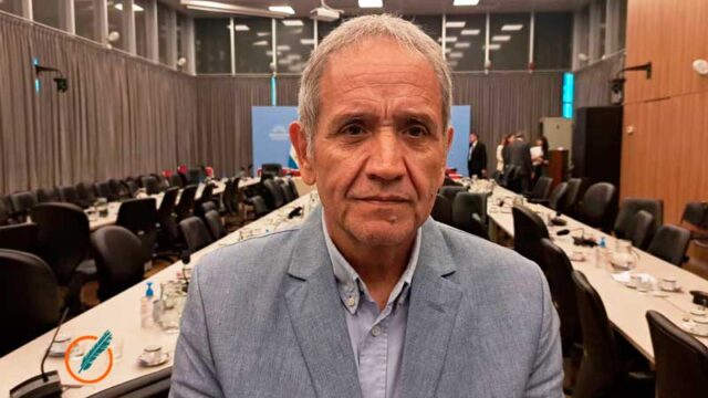 Palazzo cuestionó el salario mínimo y pidió explicar su monto. Fotografía editorial relacionada con salario mínimo argentino. publicada en DF Urgente